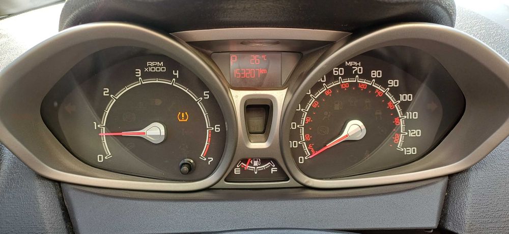 Ford Fiesta 1.6 Автомат 2011 року в гарному стані