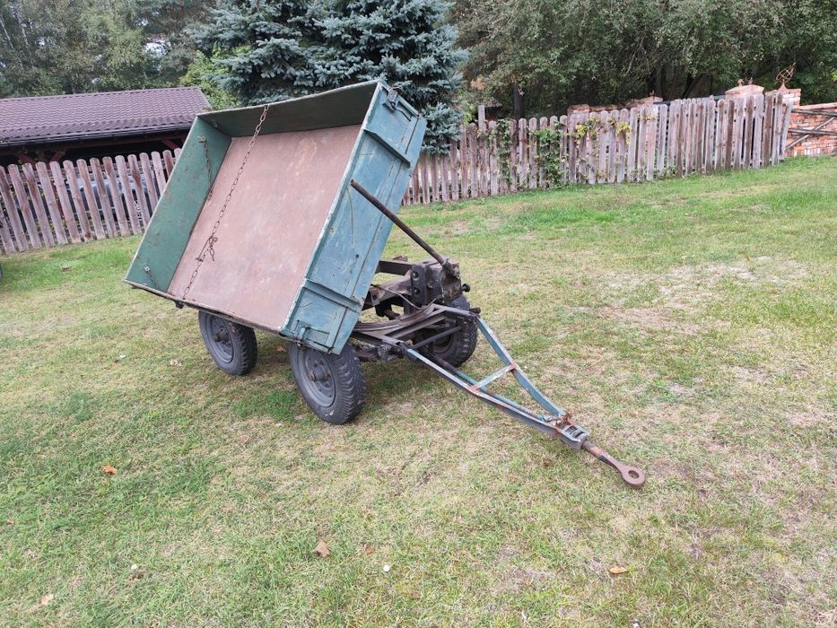 Przyczepka wywrotka pod mini traktorek ogrodowy