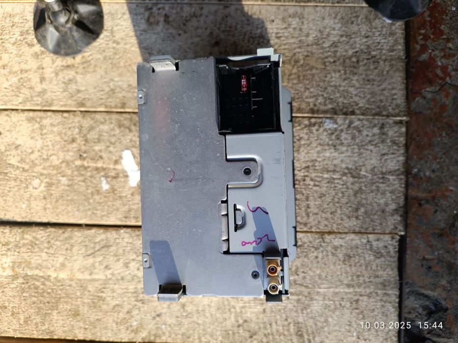 Штатна оригінальна магнітола RCD 300