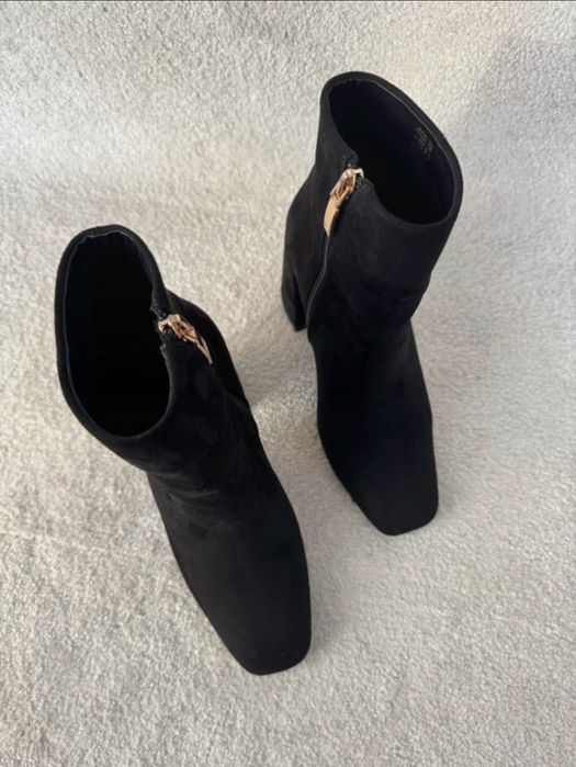 Botim preto SEASIDE COMO NOVO