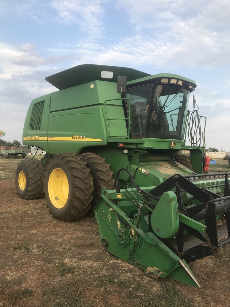 Комбайн John Deere 9660 STS 2005 рік