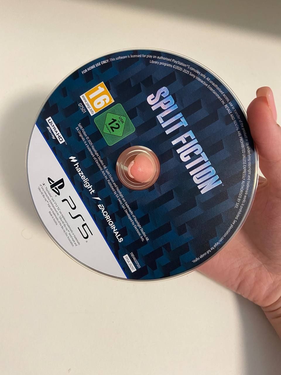 Split Fiction ps 5  б.у