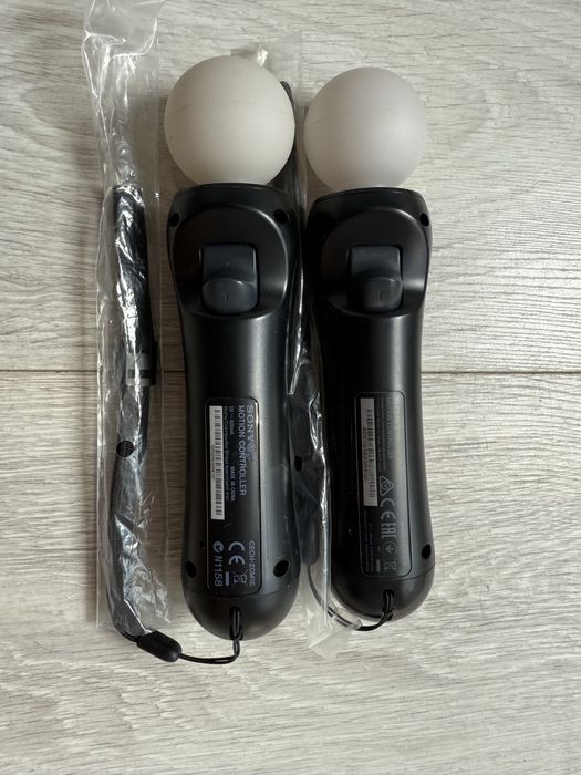 2 Kontrolery ruchu Move Sony VR PS4 CECH-ZCM1E