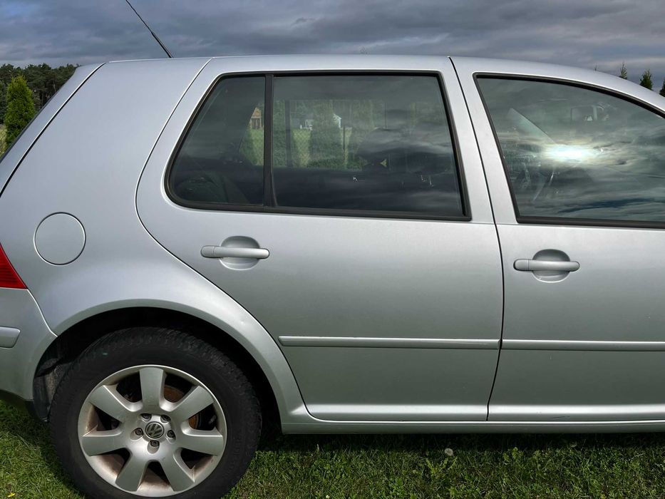 drzwi tył tylne prawe vw golf iv 4 1j0 hatchback 5d 1997 - 2006 la7w