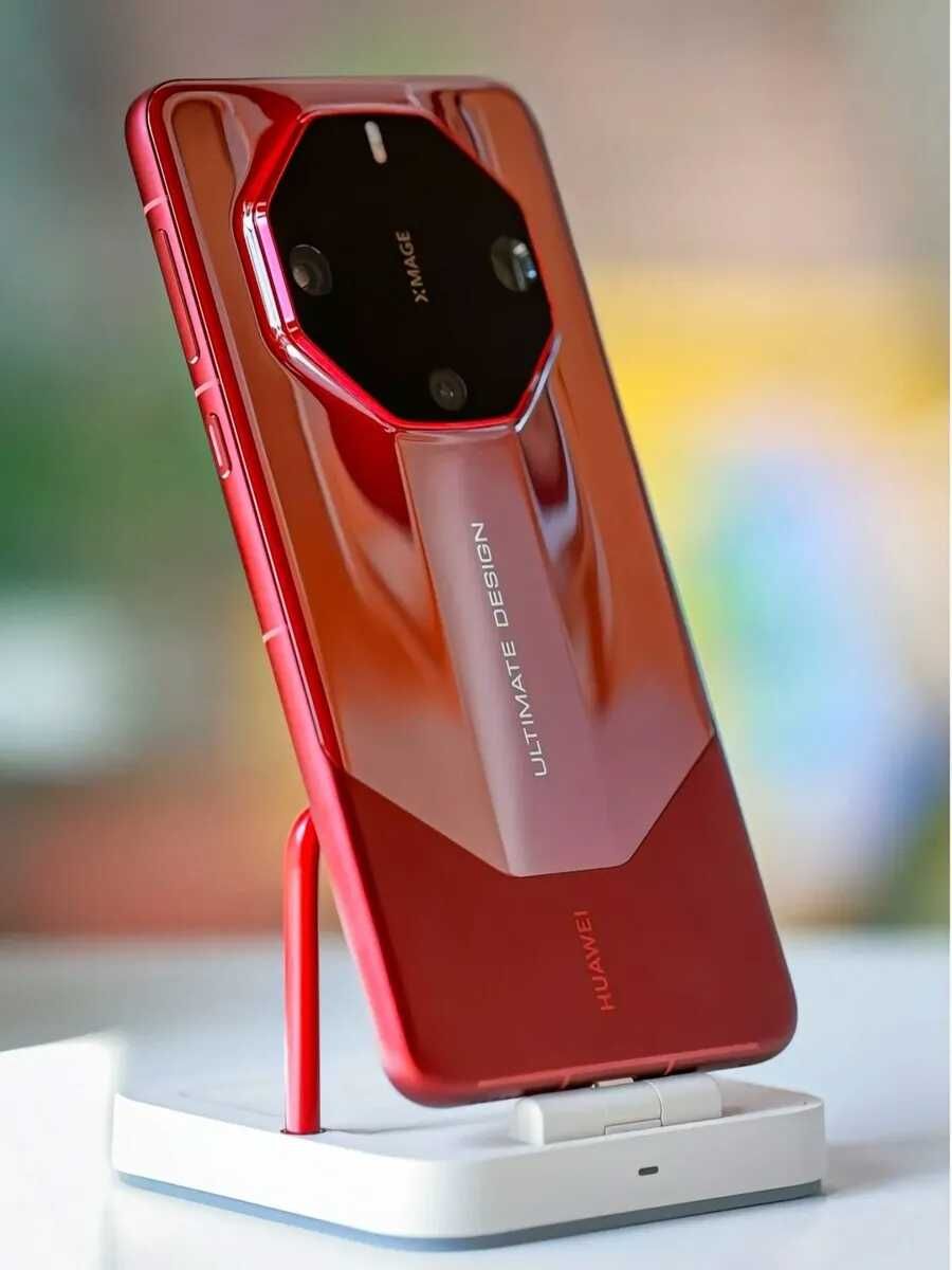 HUAWEI Mate 60 RS Ultimate design