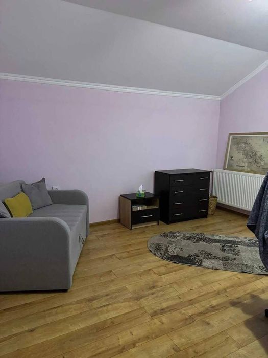 Оренда 2 поверхового будинку з власним подвір'ям с Сокільники