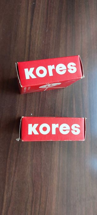 1 Fita para máquina de escrever KORES, fabricado em Portugal