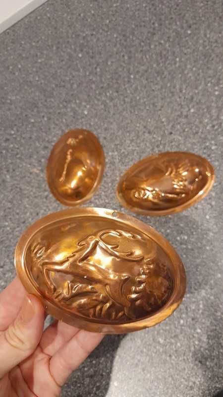 3 miedziane foremki formy miedź metal retro vintage zestaw