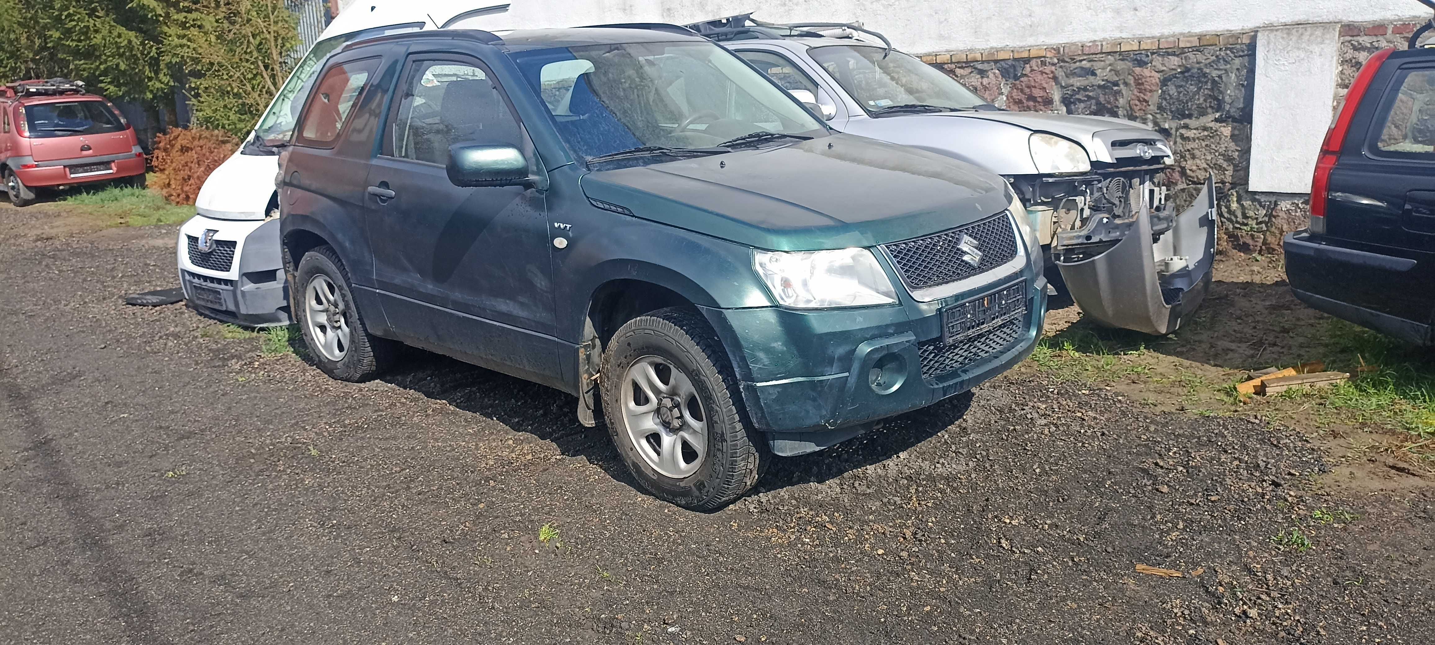 głowica suzuki grand vitara 4x4  1.6 16v M16A lak Z2T