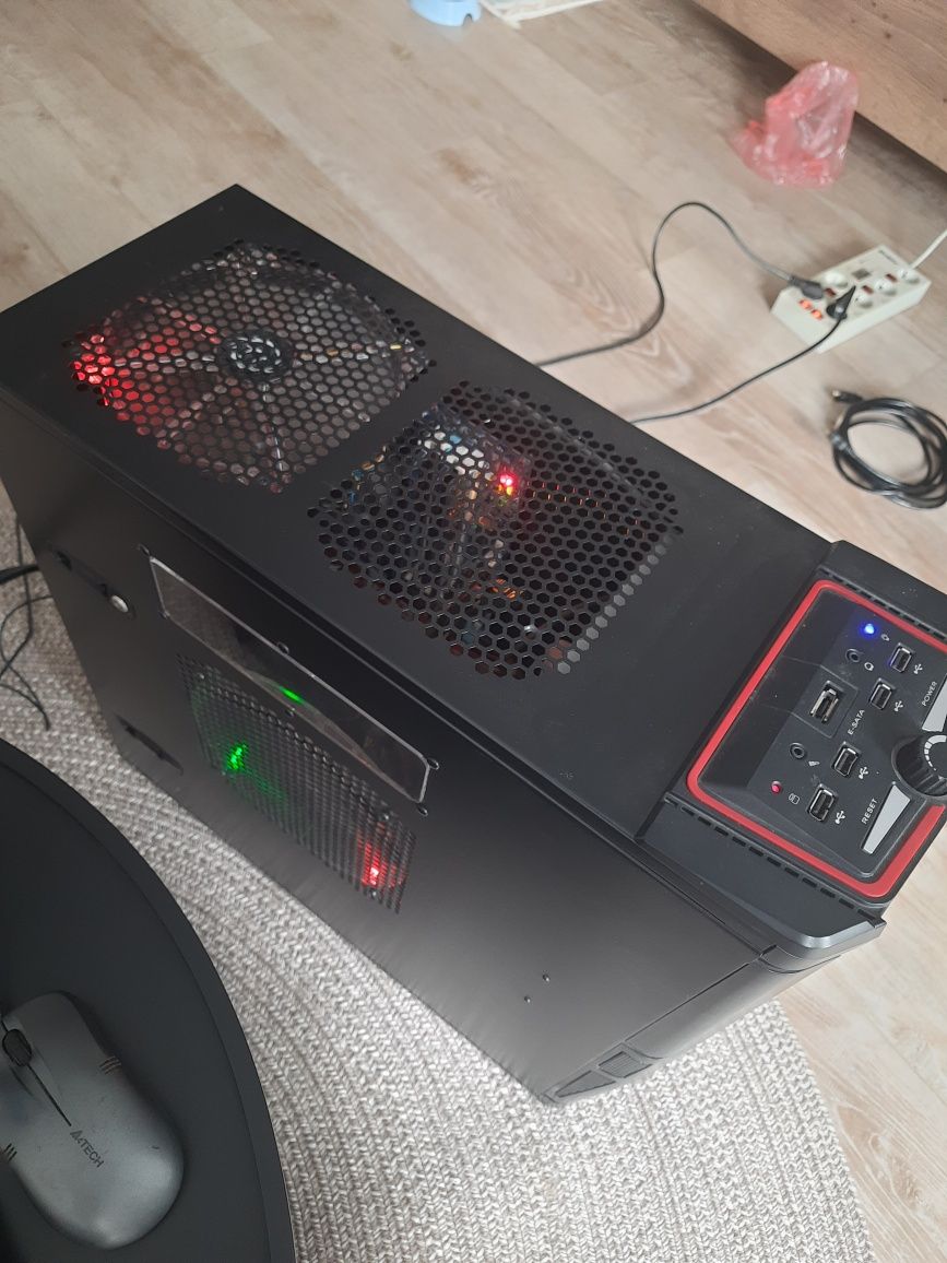 Системный блок с монитором DELL 24"