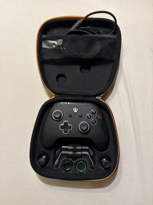 pad xbox z łopatkami
