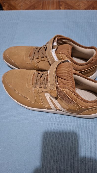 Botas como novas , pouco uso( entrego Lisboa)