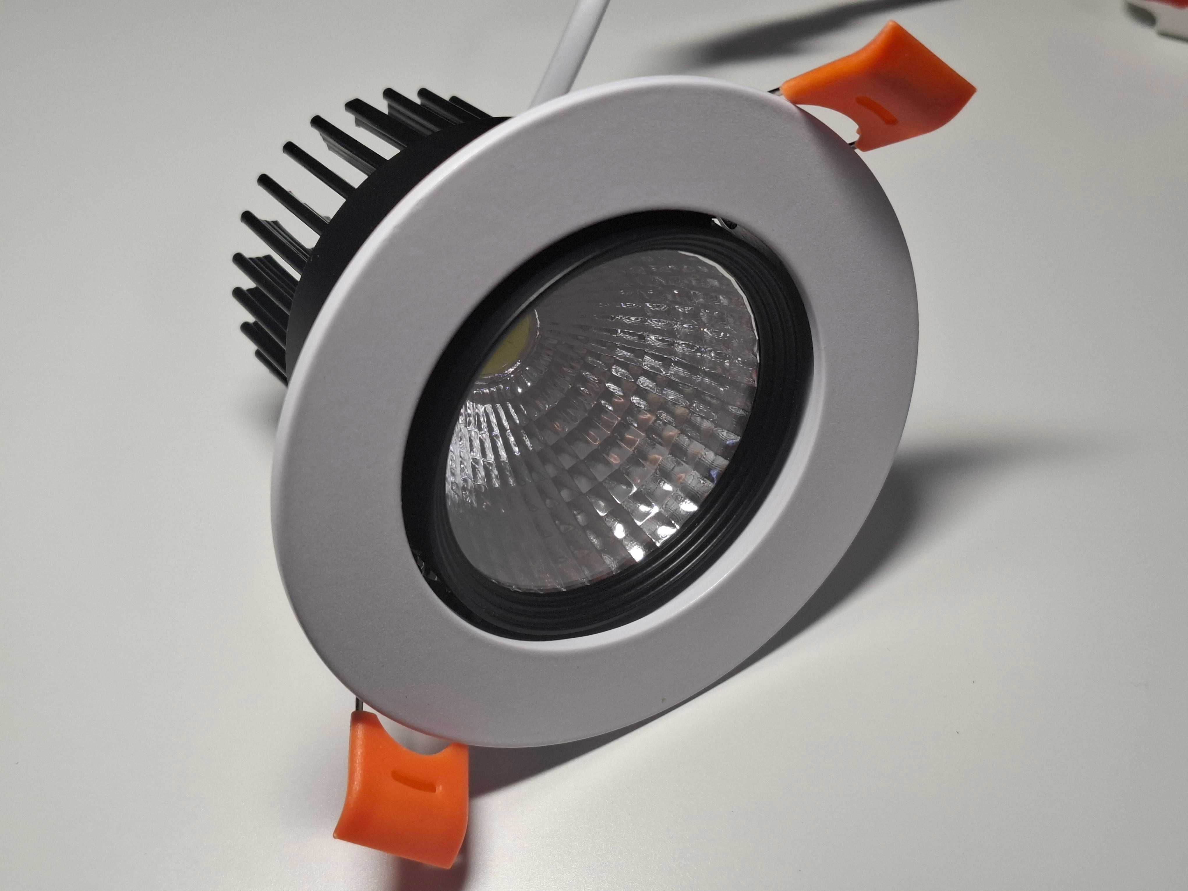 Oczko oprawa sufitowa Downlight COB 7W 6000K zimne światło 230V