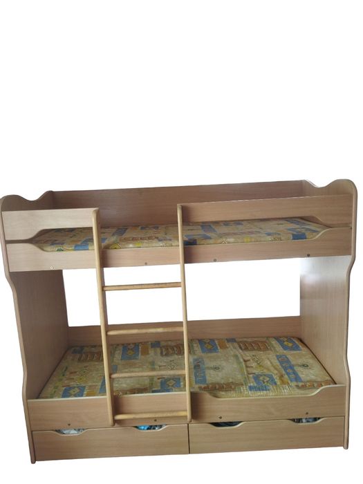 Продам двох поверхове ліжко б/у