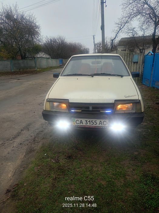 Продам ваз 2108 на ходу цікавить обмін