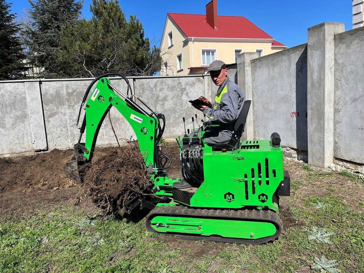 Заедет даже в калитку аренда услуги мини экскаватора