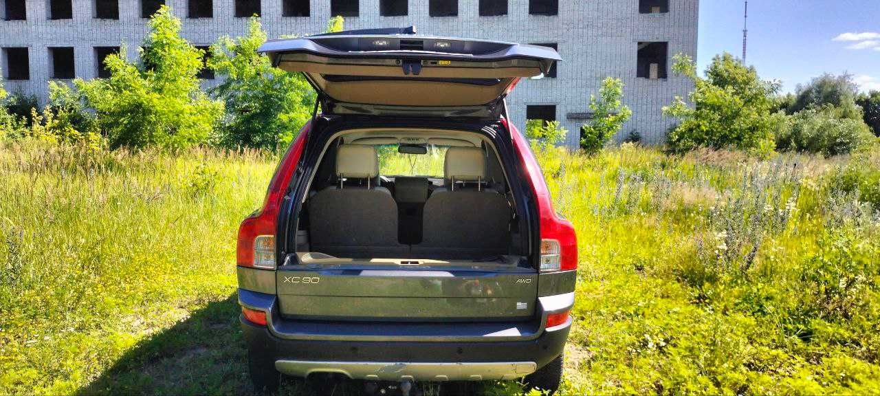 Volvo XC90, 2.4 TDI, повний привід, 7 місць, для військових