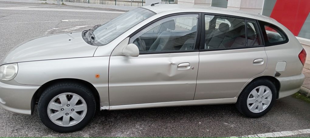 Kia Rio 1.4 gasolina