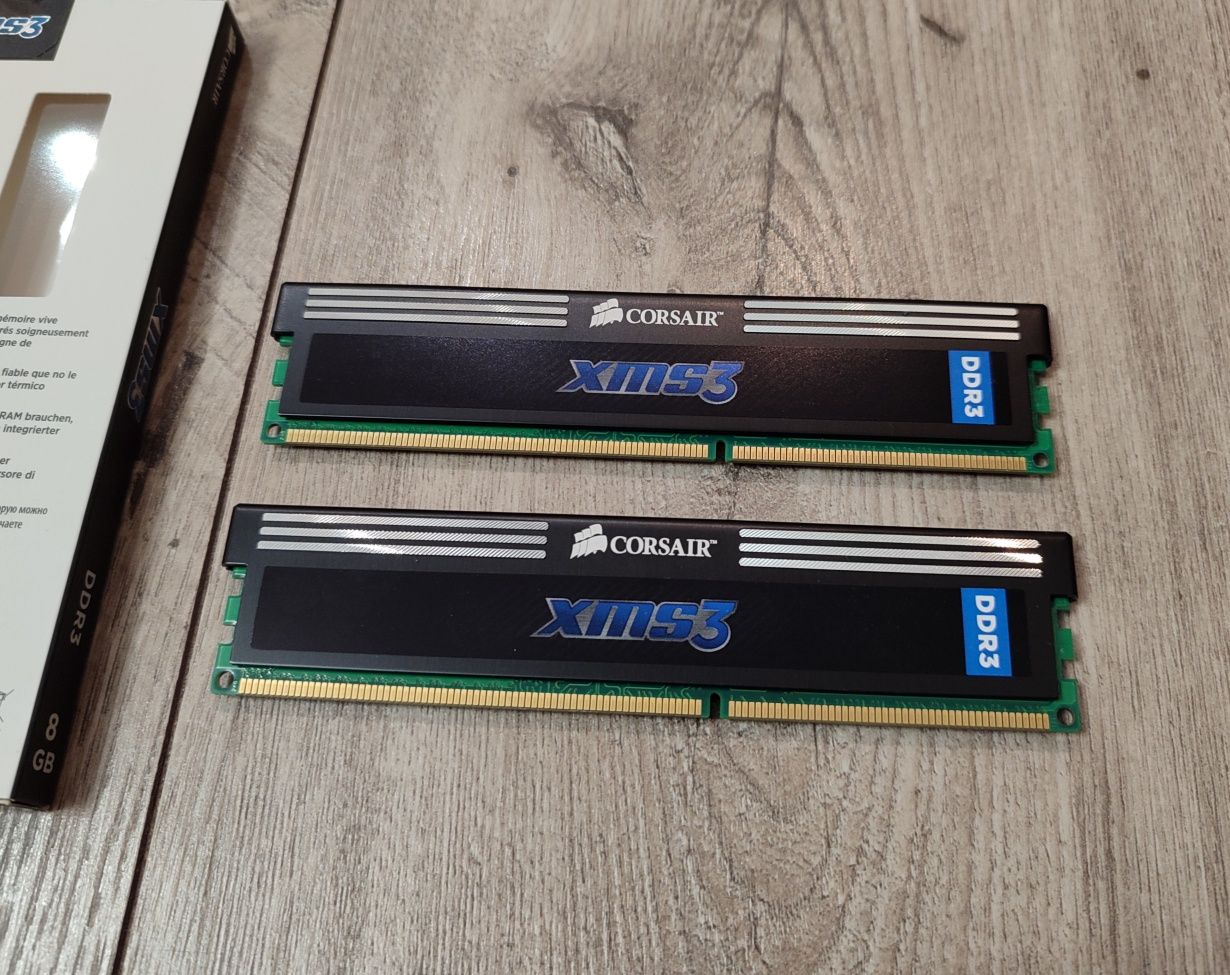 Pamięć RAM Corsair XMS3 8GB ( 2x4GB ) 1333 DDR3