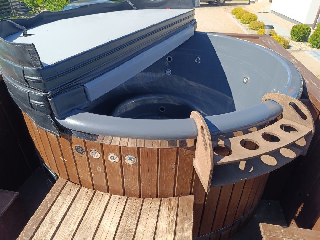Bania mobilna jacuzzi