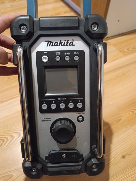 Radio budowlane Makita