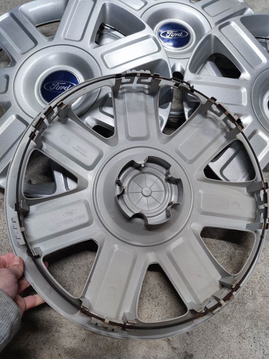 Ковпаки R16 Ford номер 3M51-1000-СС оригінал
