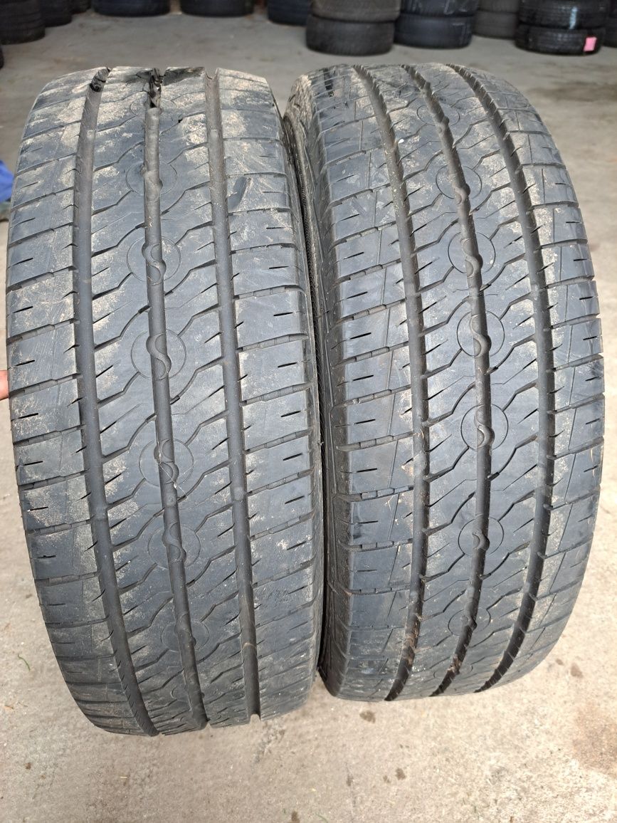 Opony 205/70R15C Semperit letnie