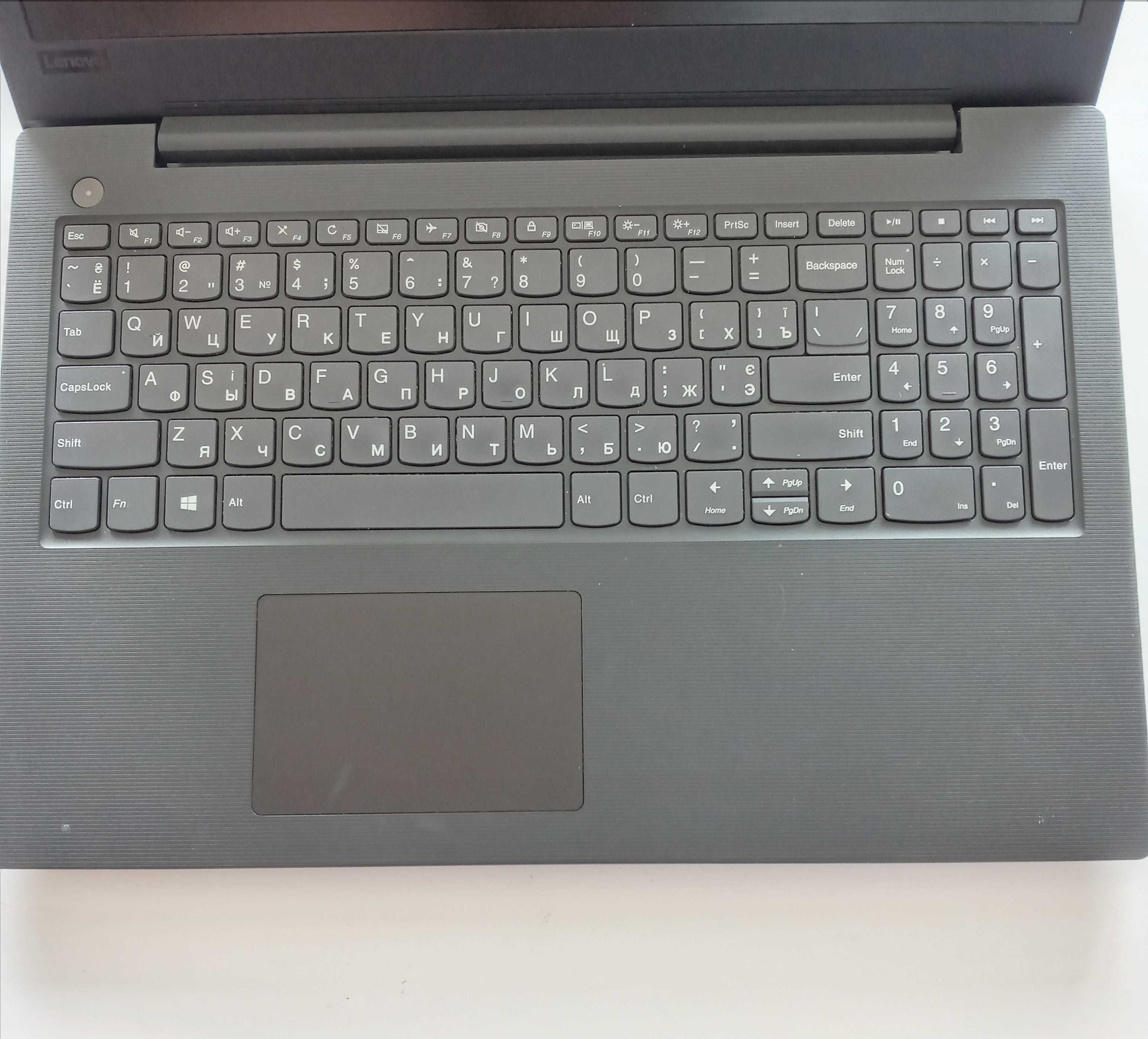 Ноутбук Lenovo V130-15IGM