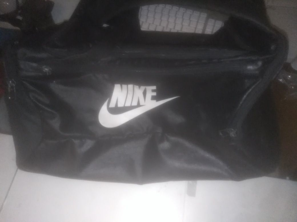 torba sportowa skurzana Nike