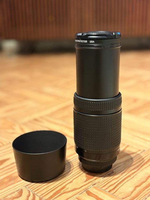 Nikon AF Nikkor 70-300mm f/4-5.6D ED