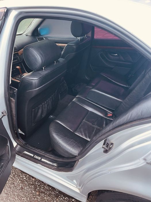 BMW 528 99 рік автомат