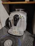 Máquina de café automática saeco