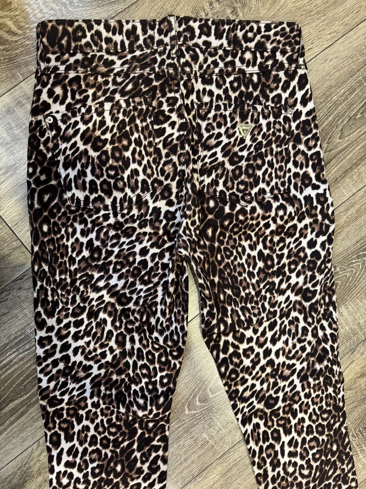 Штани Guess 27 розмір
