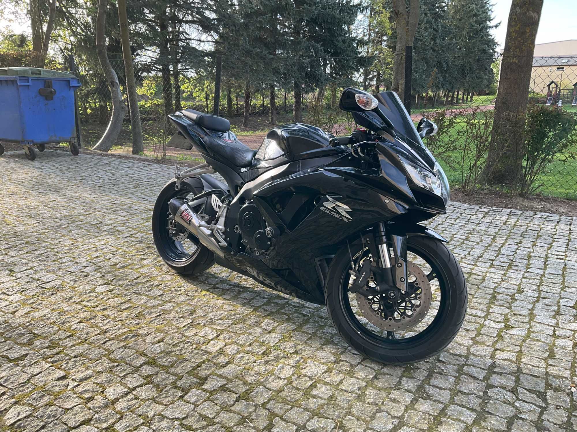 Suzuki GSXR 750 k9  12700km