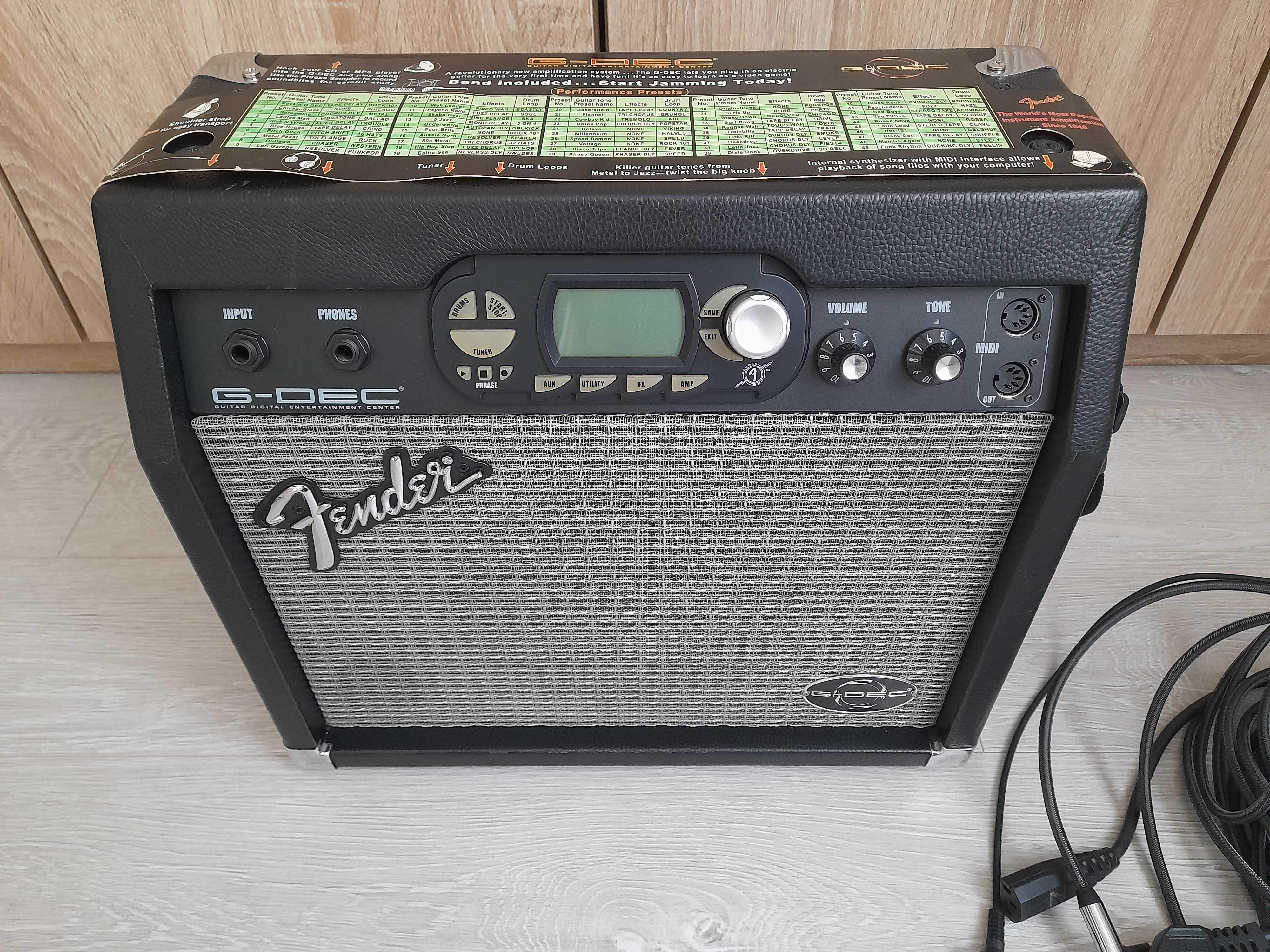 Wzmacniacz gitarowy Fender G-DEC Amp PR520 vintage