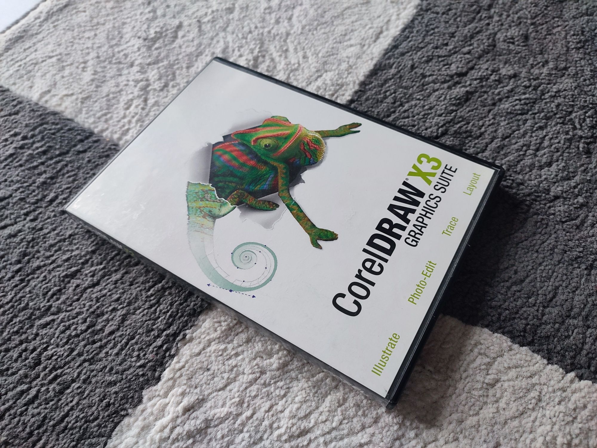 CorelDRAW Graphics Suite X3 – wersja pudełkowa z kluczem