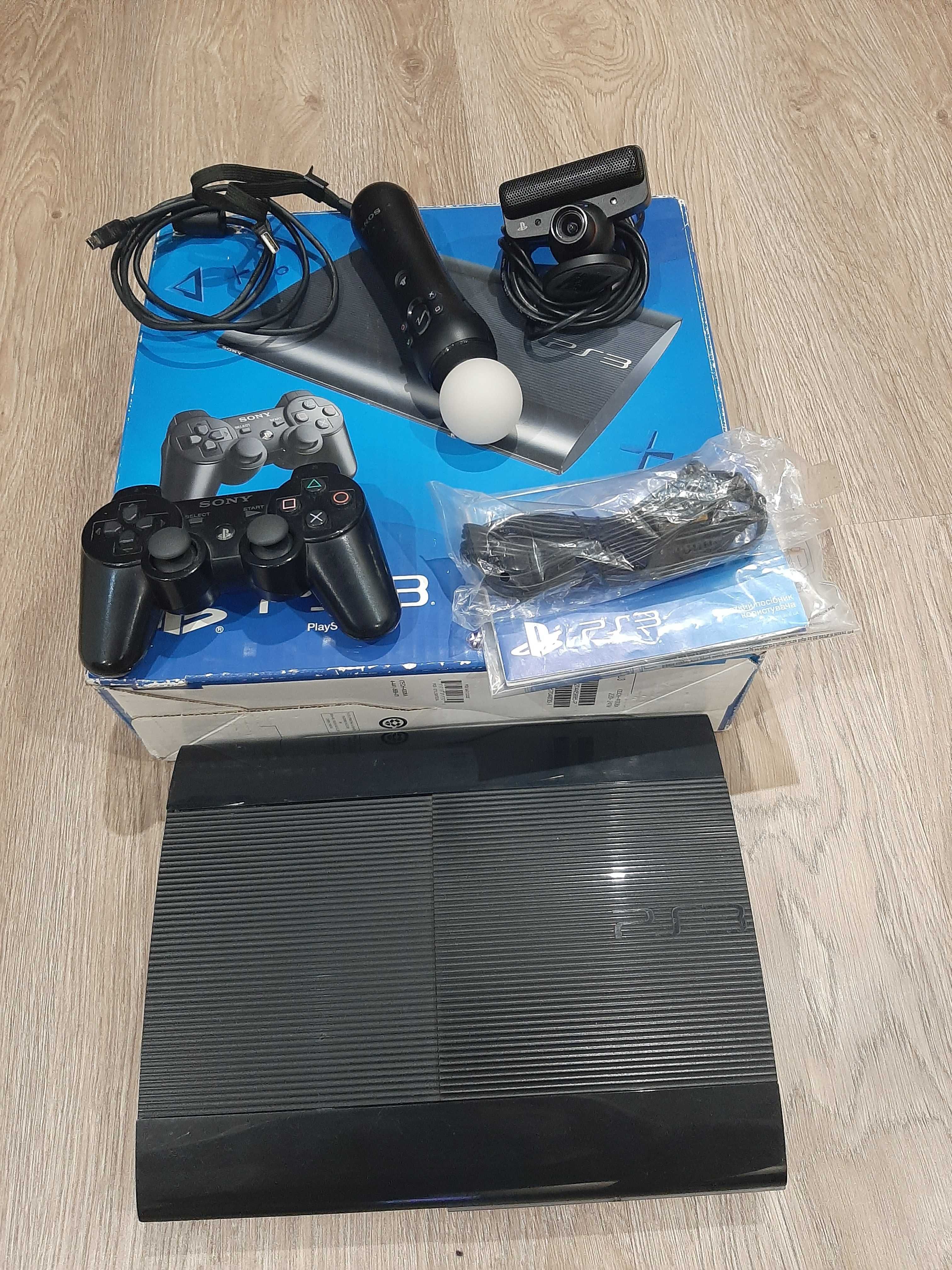 PS3 + 13 дисків з іграми + PS Move + джойстик