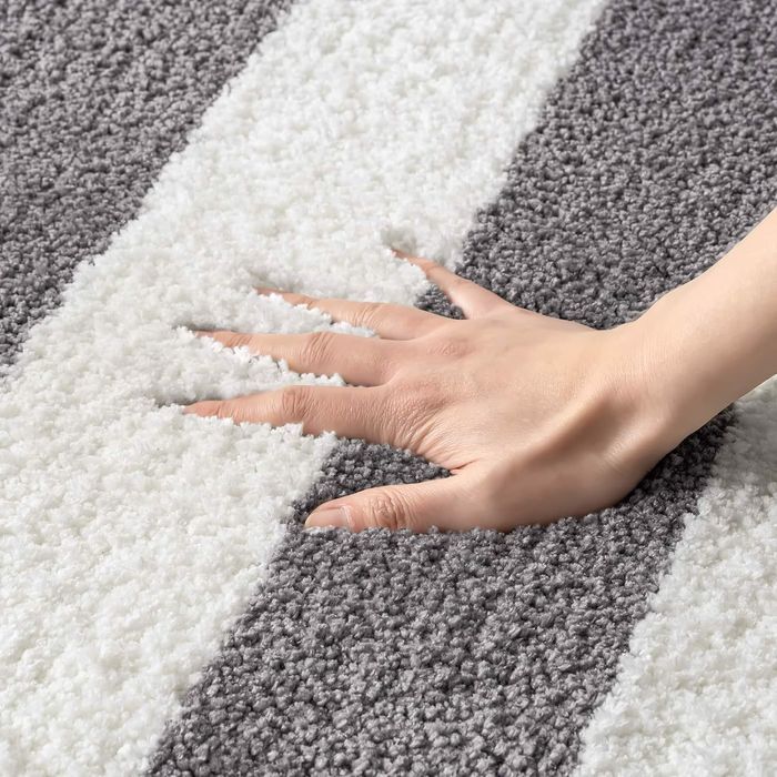 dywanik łazienkowy z mikrofibry 40x60 w paski