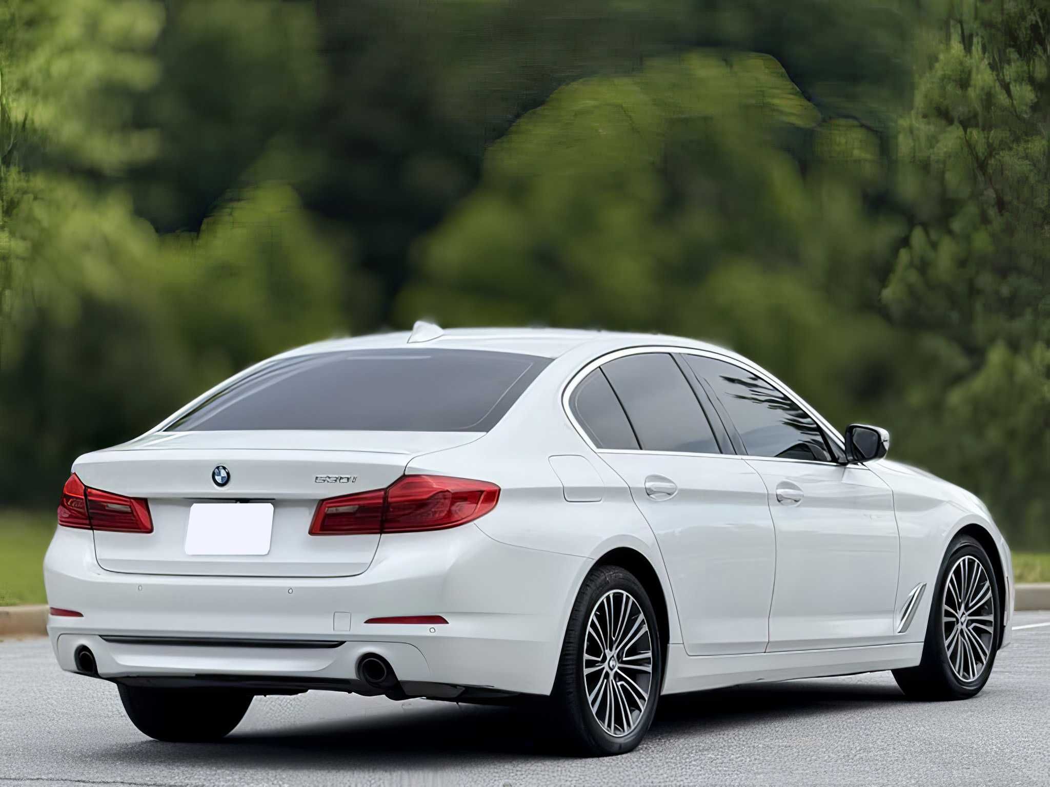 2019 BMW 5 Series 530i