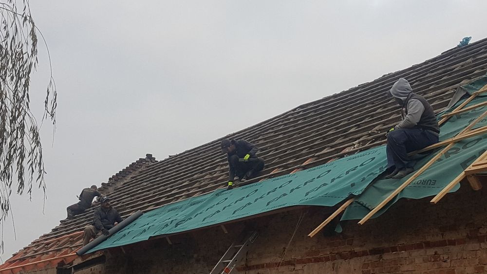 Dekarz-uslugi dekarskie dachy naprawa Rynny awarieGwarancja 10 lat