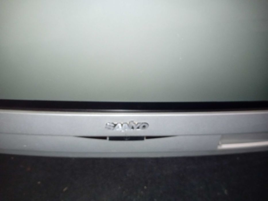 TV Sanyo antiga!!