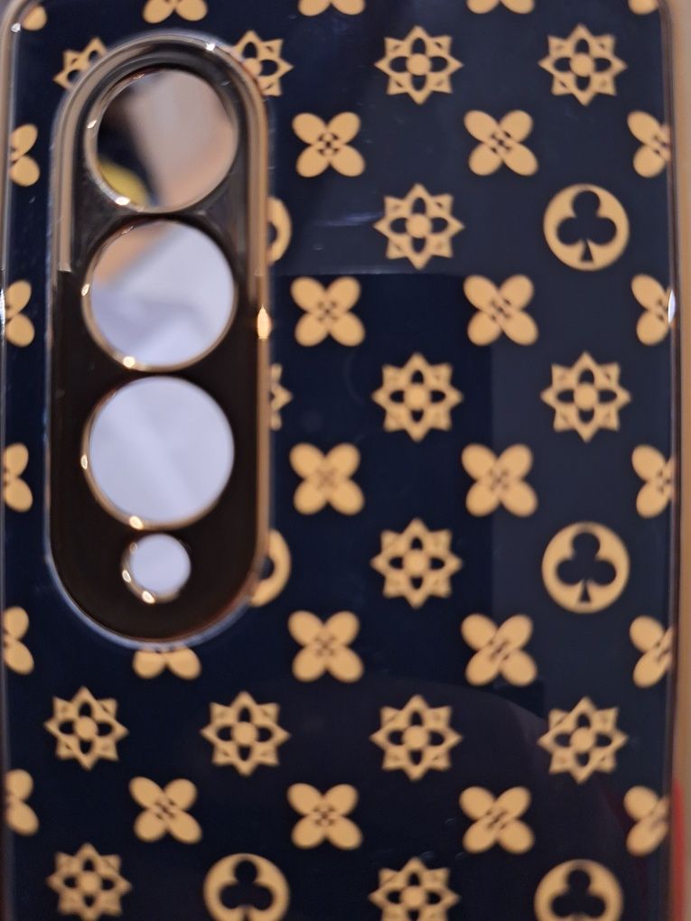 Sprzedam etui na Samsung Galaxy Z Fold3
