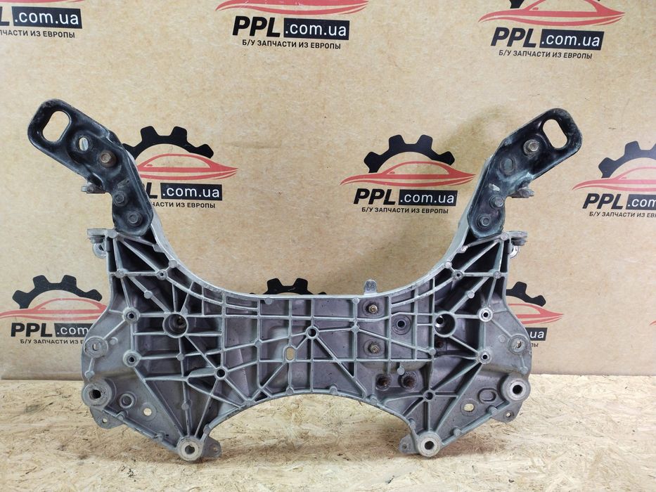 Chrysler 200 2014- Cherokee KL Передняя балка подрамник 04877643AD