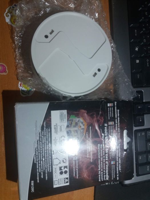 Детектор диму Німецький ELRO RM120C Smoke Detector 9V Battery 90 dB