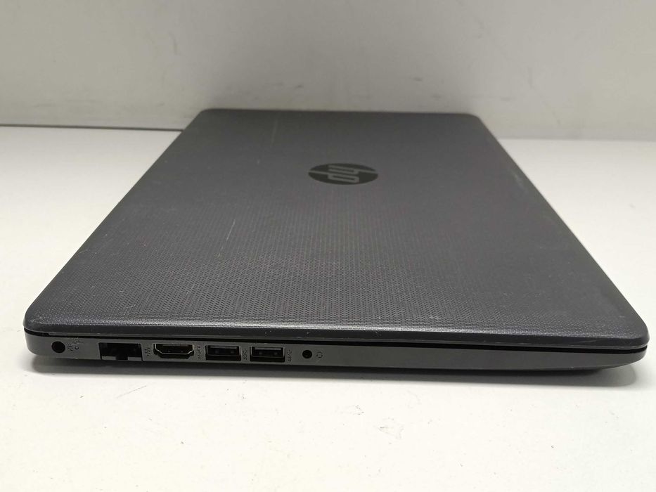 Ноутбук HP 250 G7  15.6"  i5-8265U  8GB DDR4 / 256GB SSD / WebCam