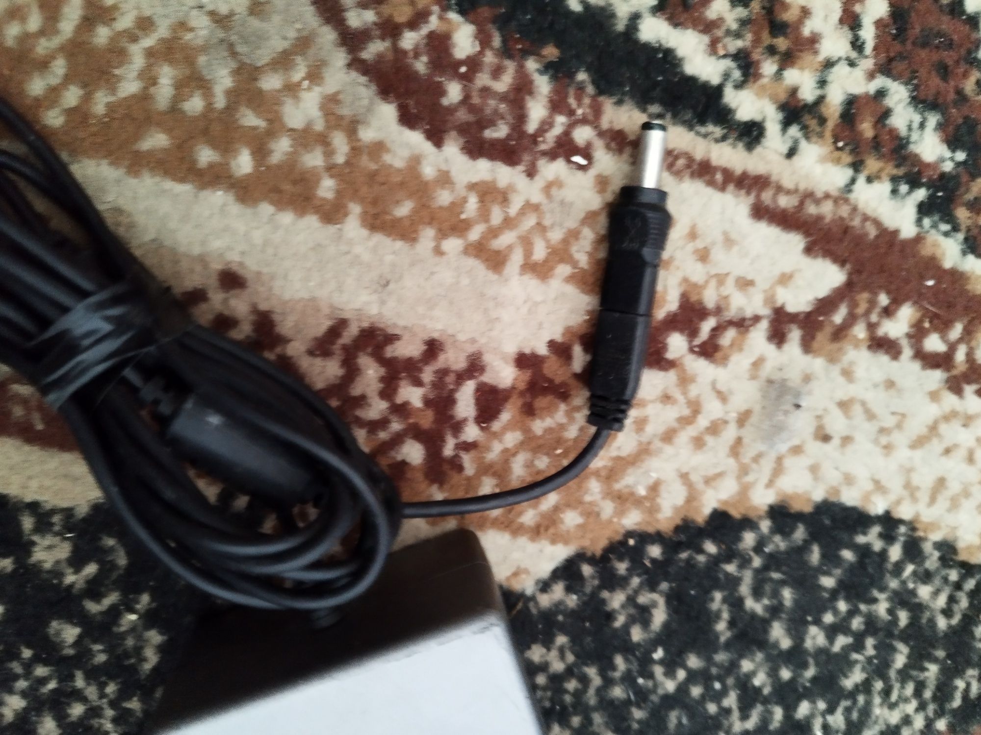 Zasilacz laptopa HP