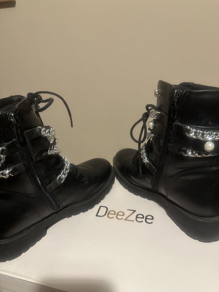 Buty kozaki trzewiki DeeZee