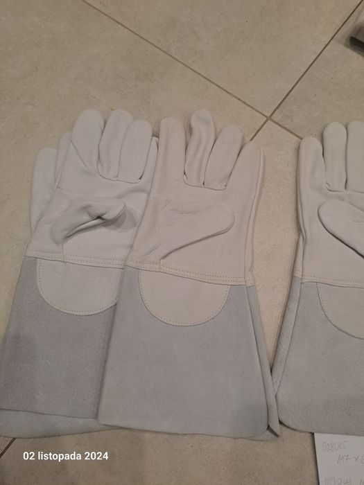 Rękawice spawalnicze.