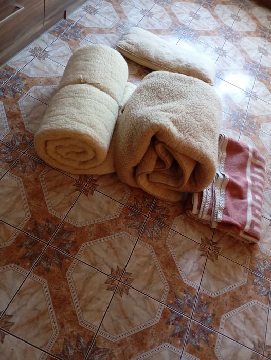 Grube koce trzy sztuki