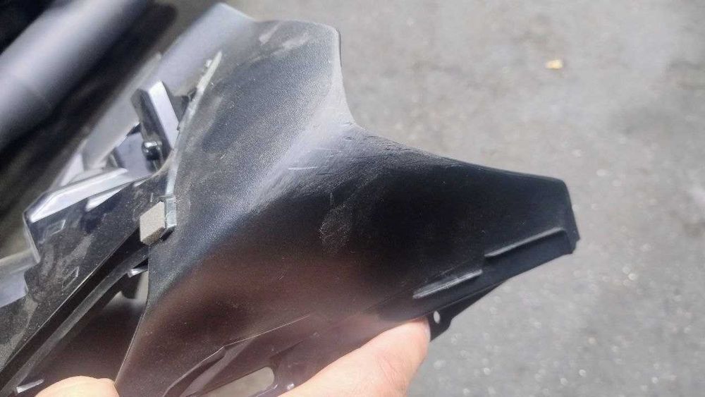 морда, передній пластик Yamaha R7